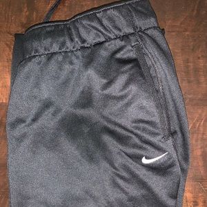 Black Nike sweatpants